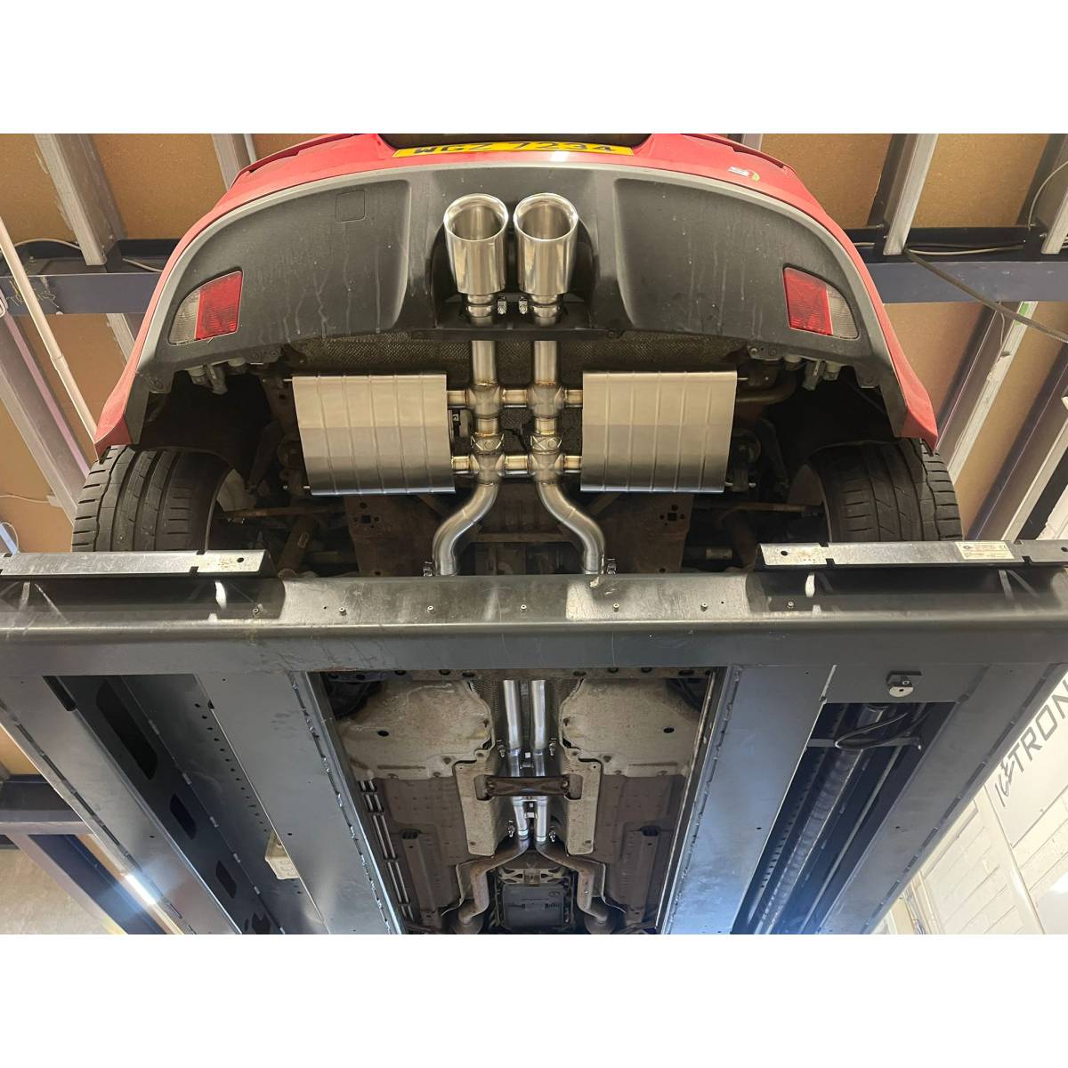 Jaguar F-Type 3.0 Supercharged Valvetronic Exhaust